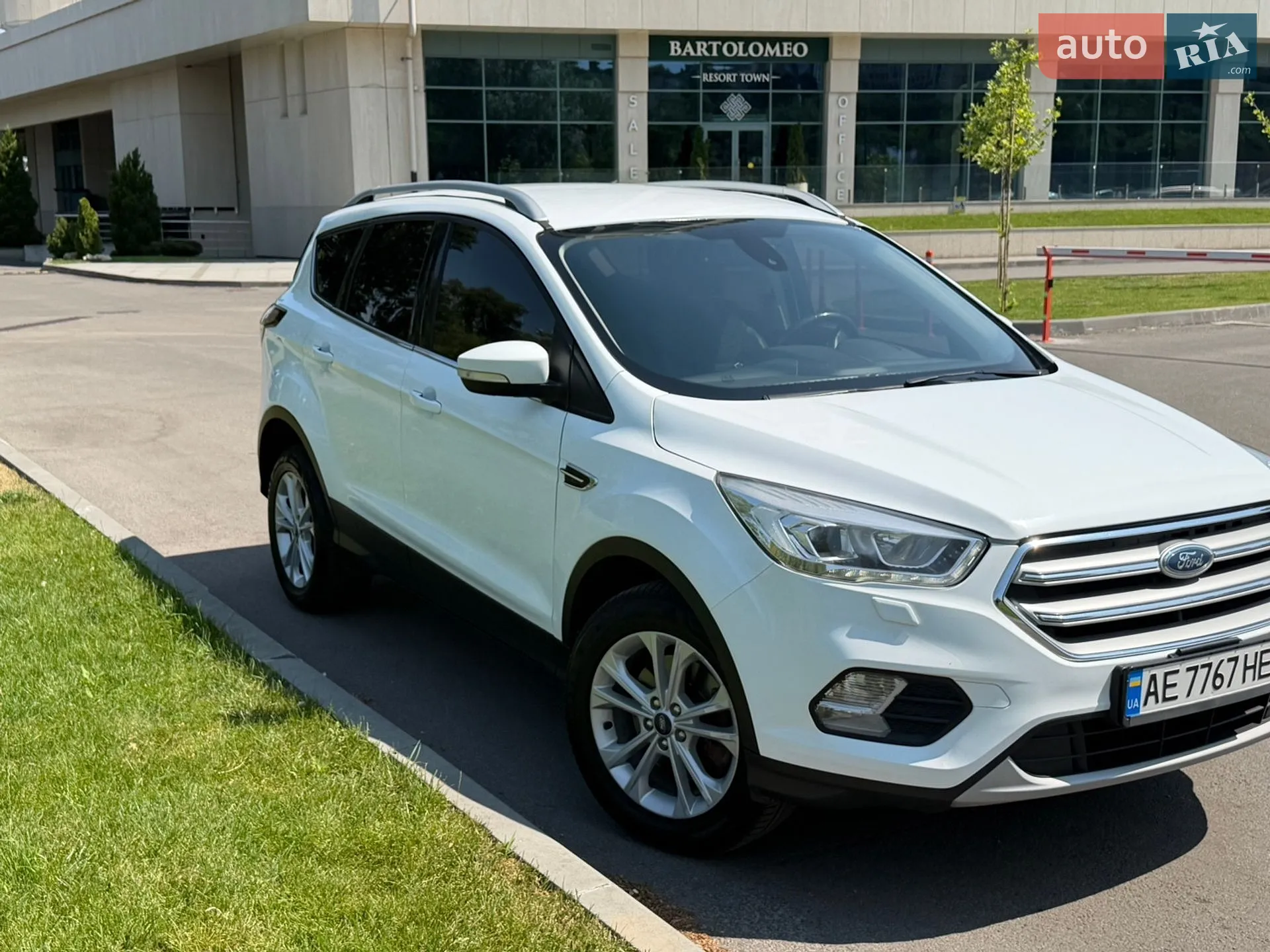 2019 Ford Kuga - мініатюра 4