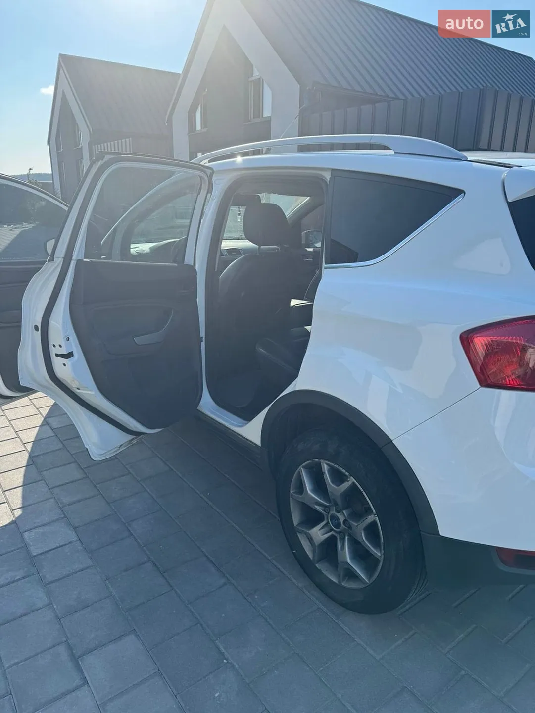 2010 Ford Kuga - мініатюра 5