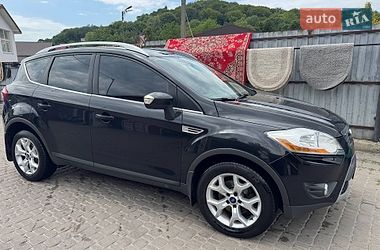Позашляховик / Кросовер Ford Kuga 2012 в Винниках