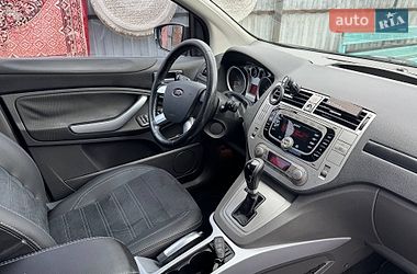 Позашляховик / Кросовер Ford Kuga 2012 в Винниках