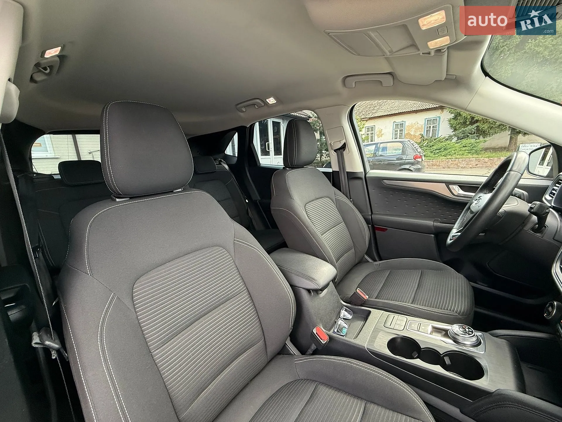 2020 Ford Kuga - мініатюра 18