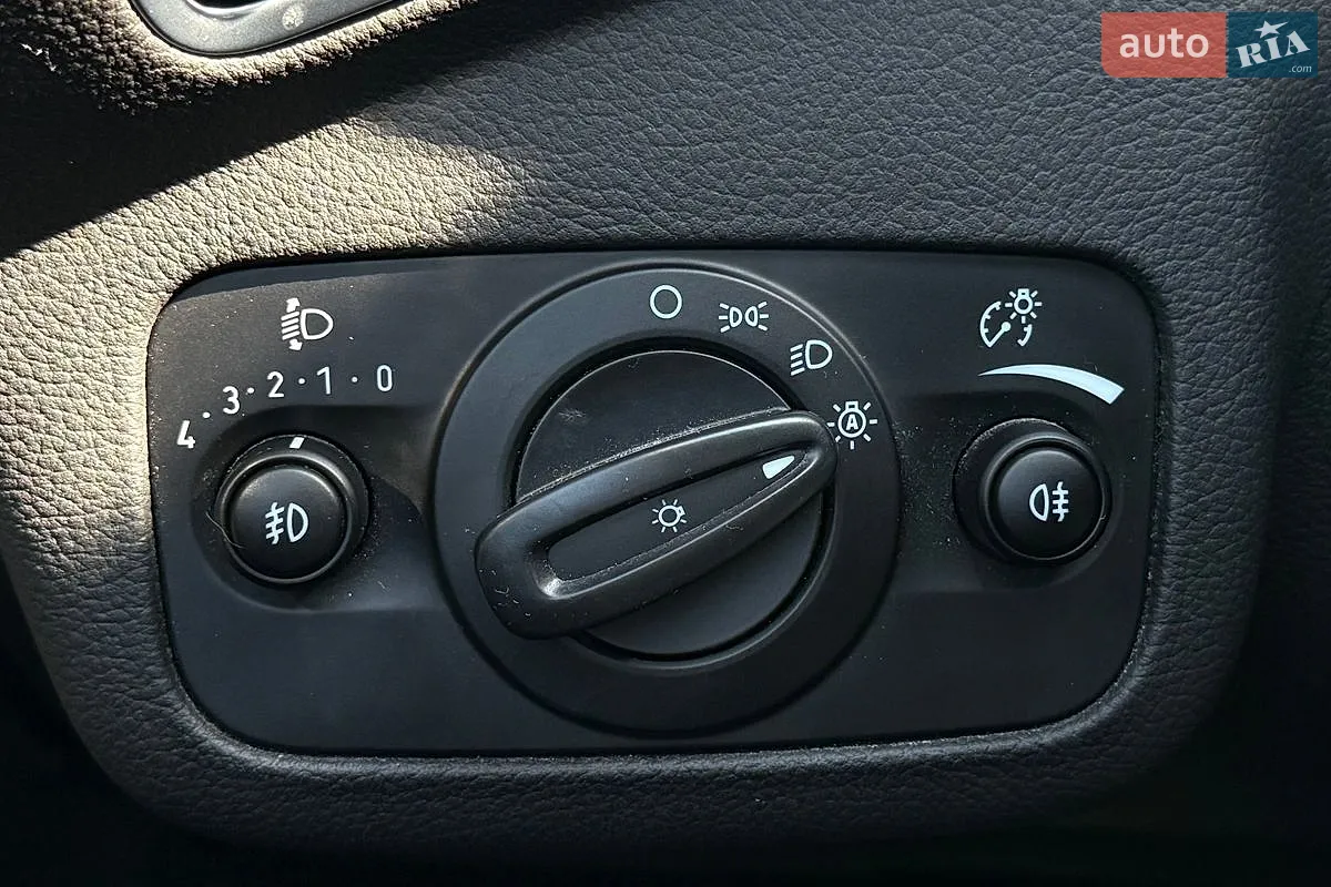 2015 Ford Kuga - мініатюра 13