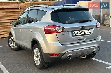 Внедорожник / Кроссовер Ford Kuga 2011 в Николаеве