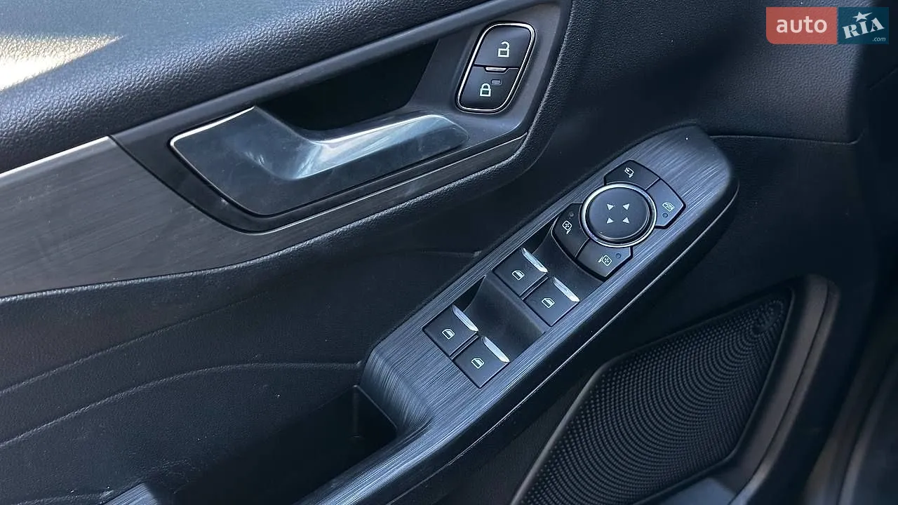 2021 Ford Kuga - мініатюра 11