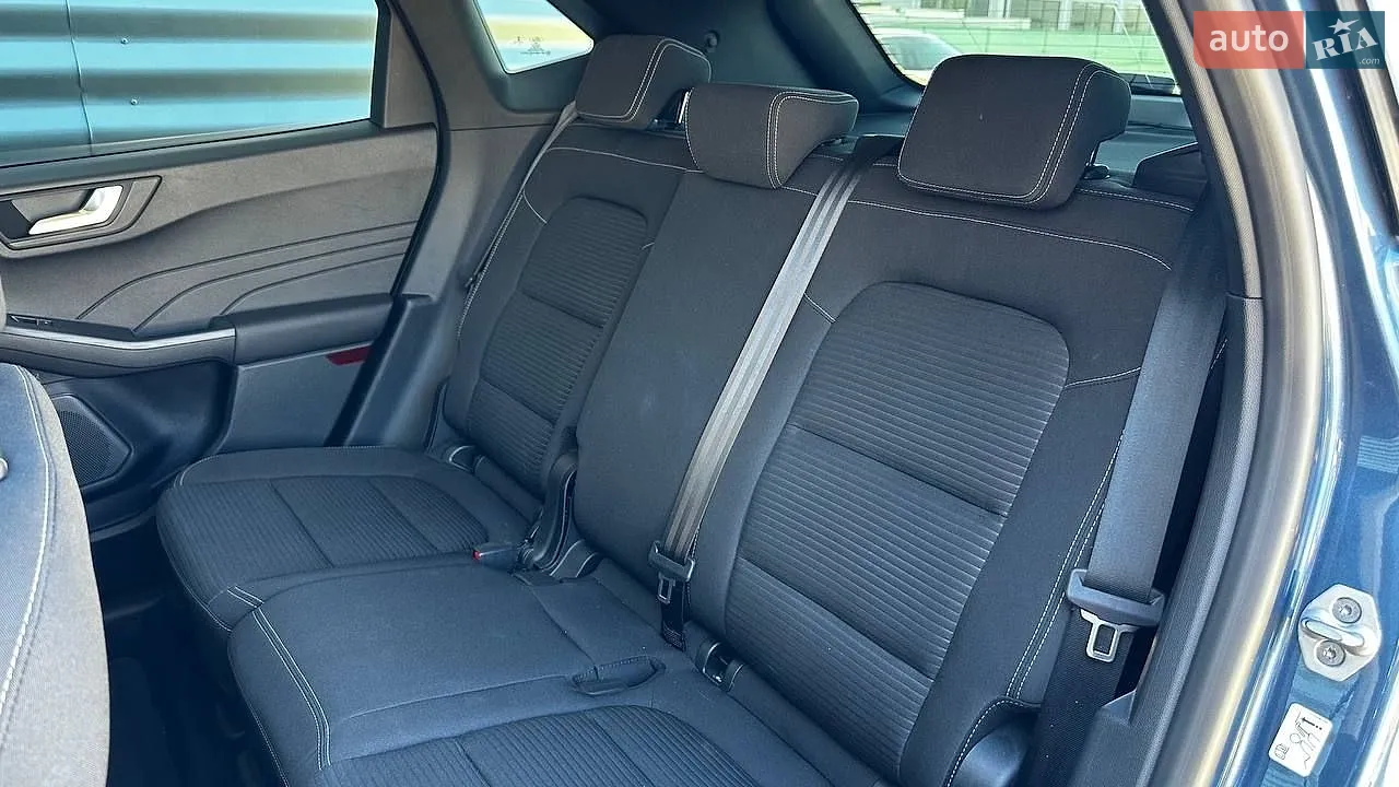 2021 Ford Kuga - мініатюра 26