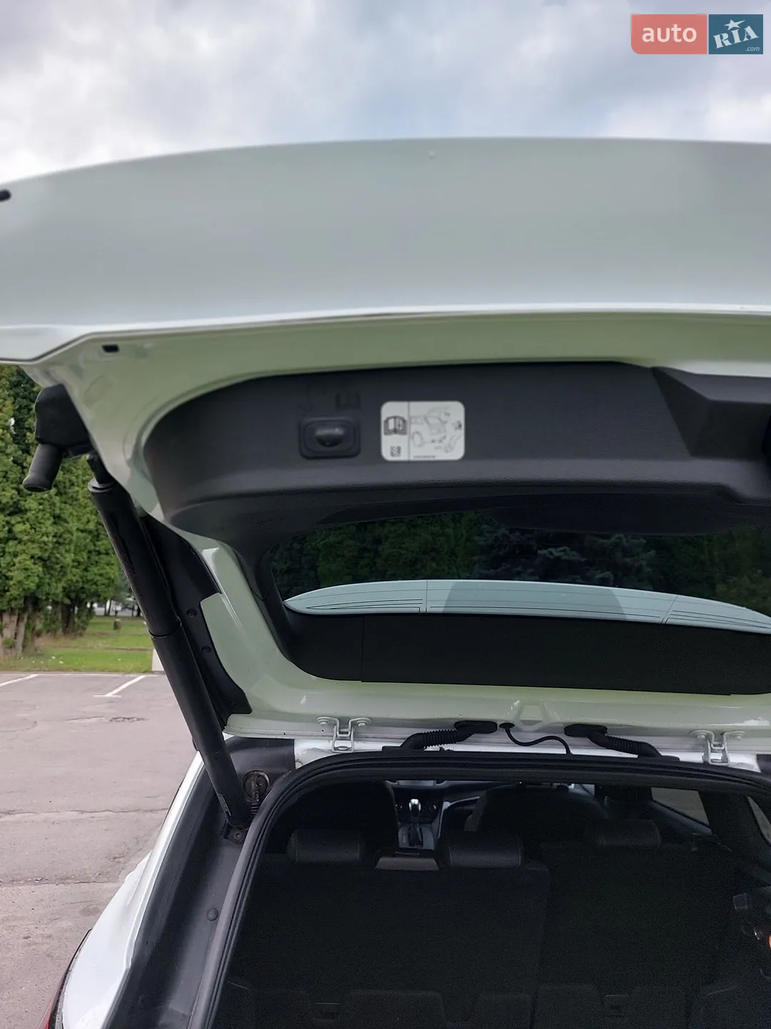 2016 Ford Kuga - мініатюра 22