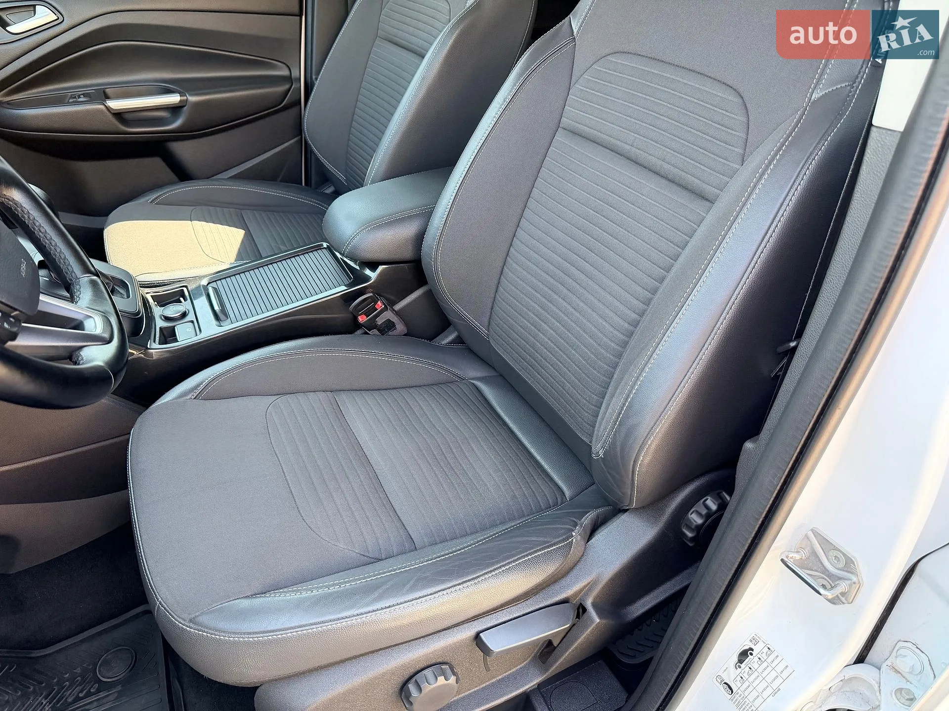 2019 Ford Kuga - мініатюра 44