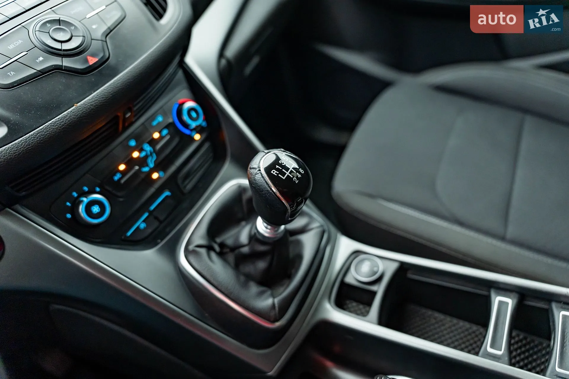 2018 Ford Kuga - мініатюра 18