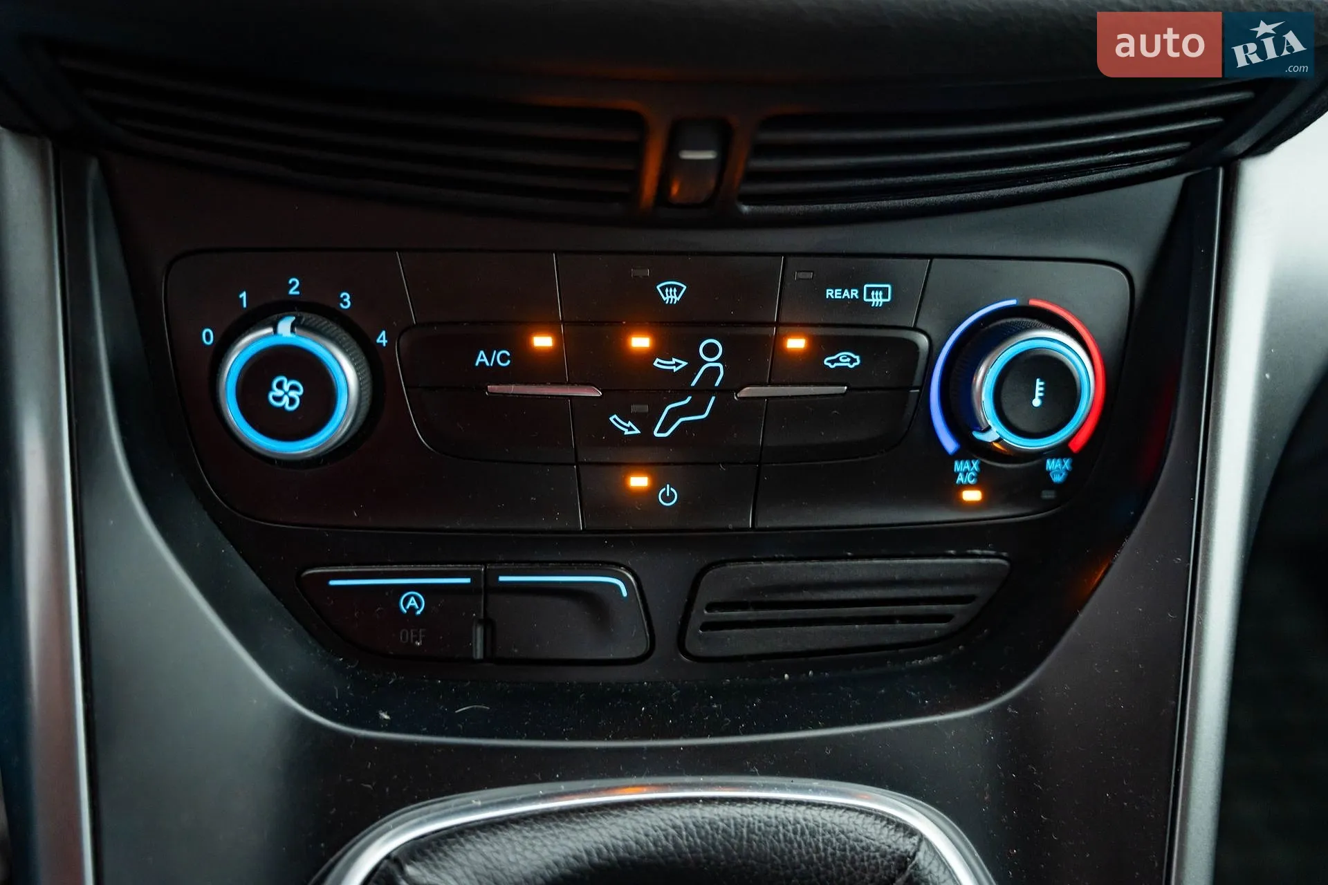 2018 Ford Kuga - мініатюра 17