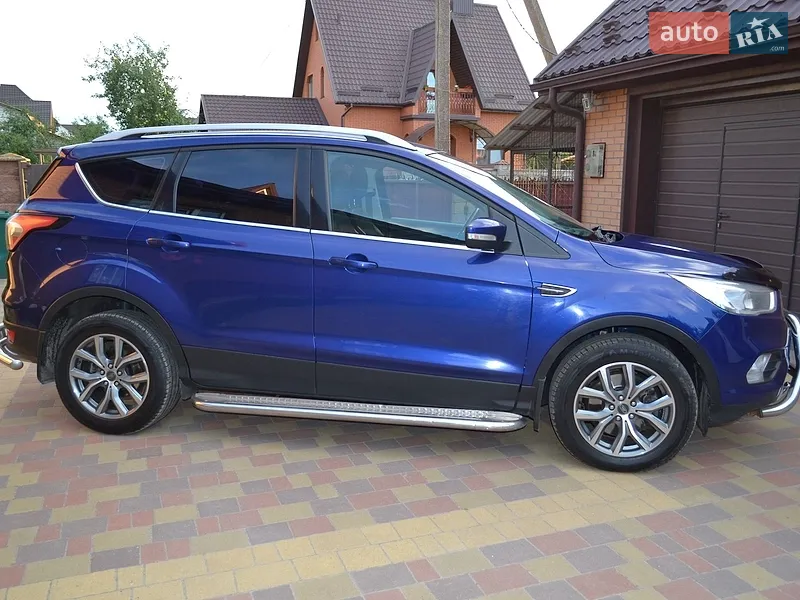 Ford Kuga 2017