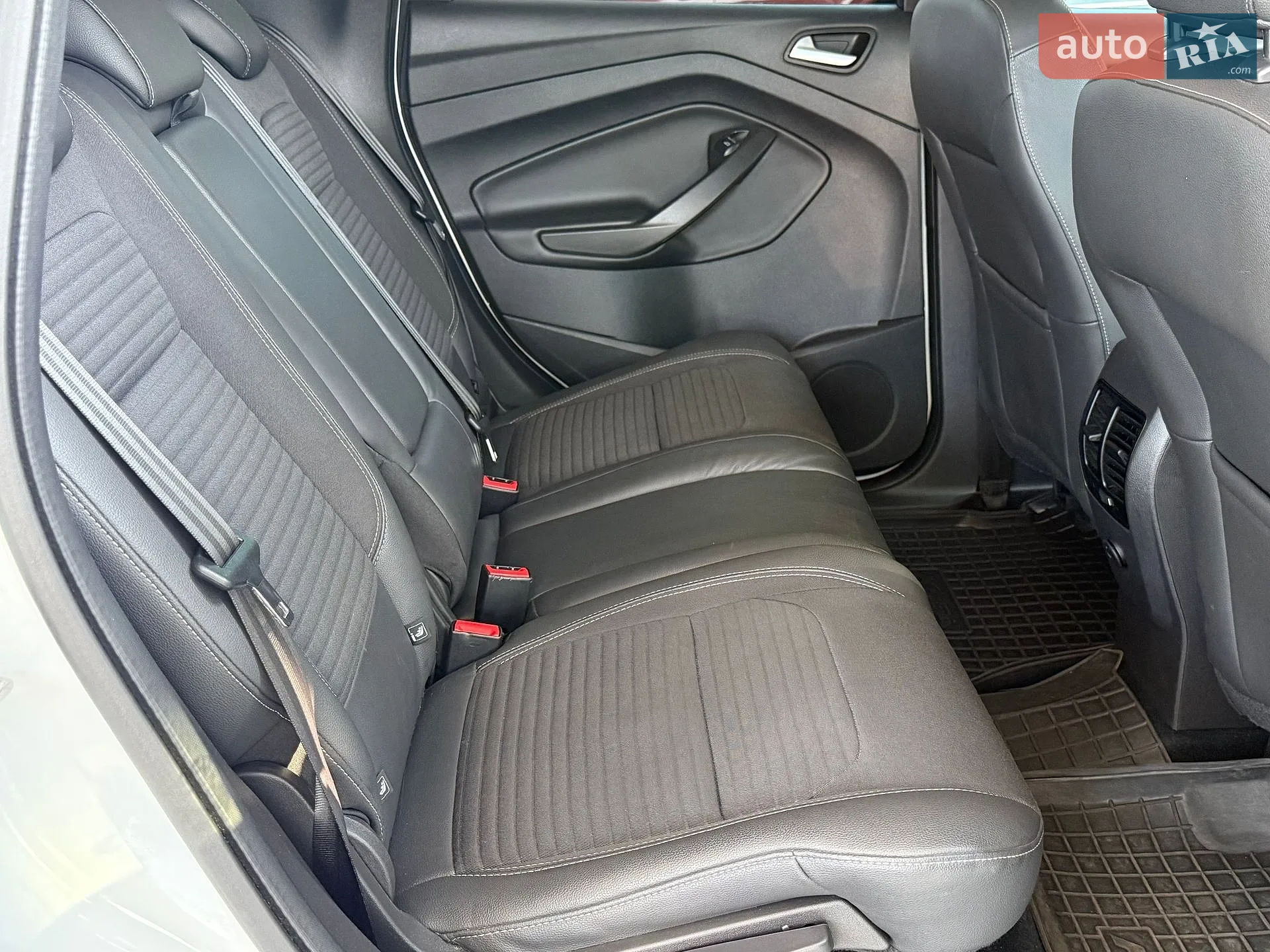 2019 Ford Kuga - мініатюра 15
