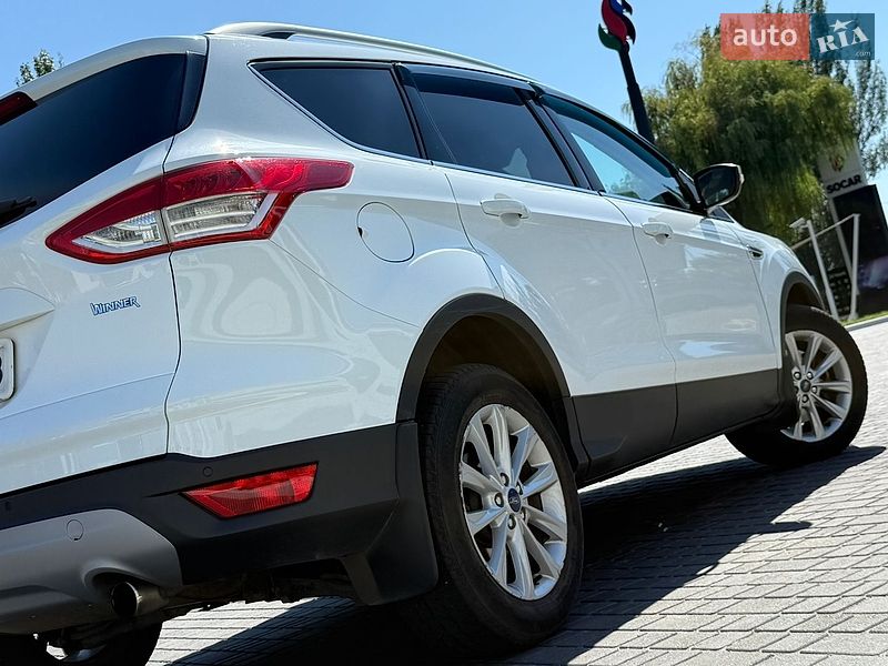 Внедорожник / Кроссовер Ford Kuga 2016 в Одессе