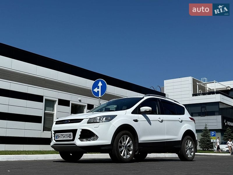 Внедорожник / Кроссовер Ford Kuga 2016 в Одессе