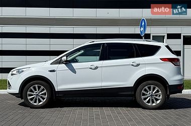 Внедорожник / Кроссовер Ford Kuga 2016 в Одессе