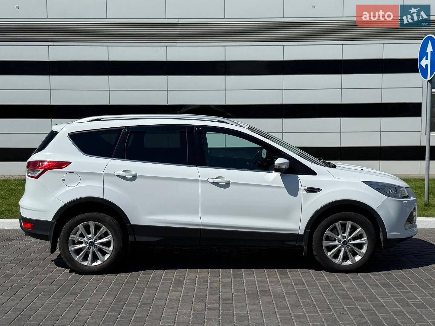 2016 Ford Kuga - мініатюра 38
