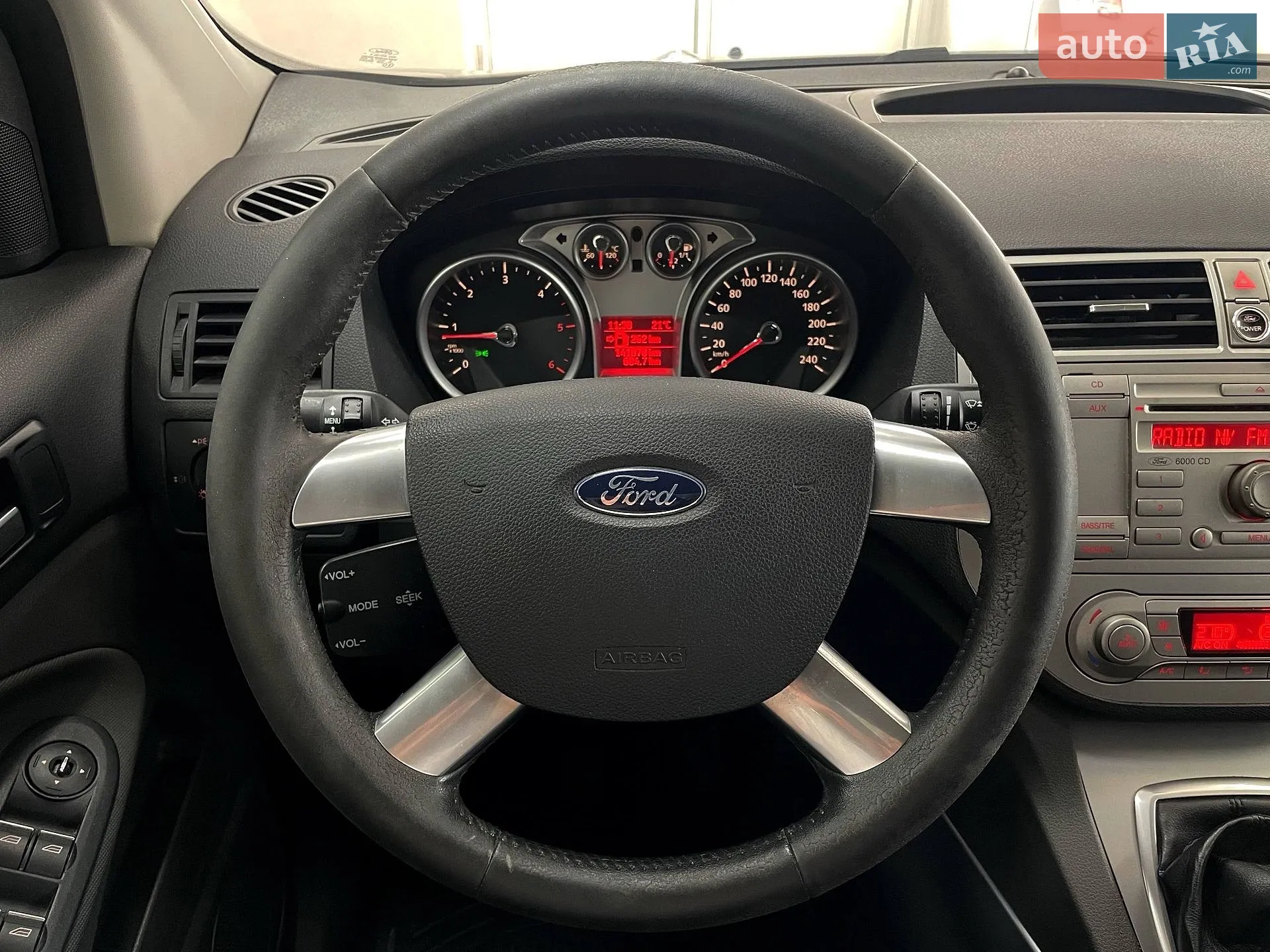 2011 Ford Kuga - мініатюра 17
