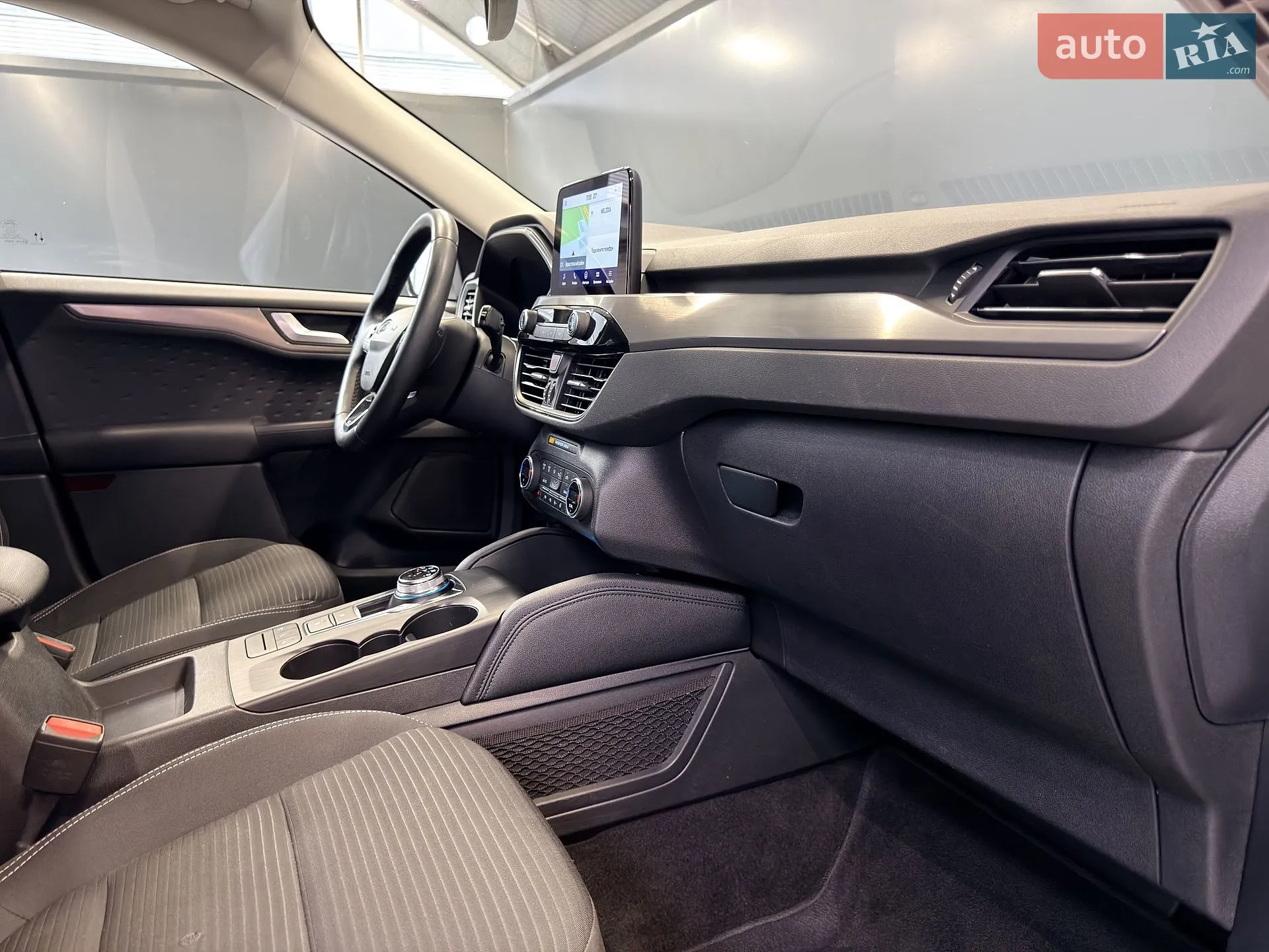 2020 Ford Kuga - мініатюра 44