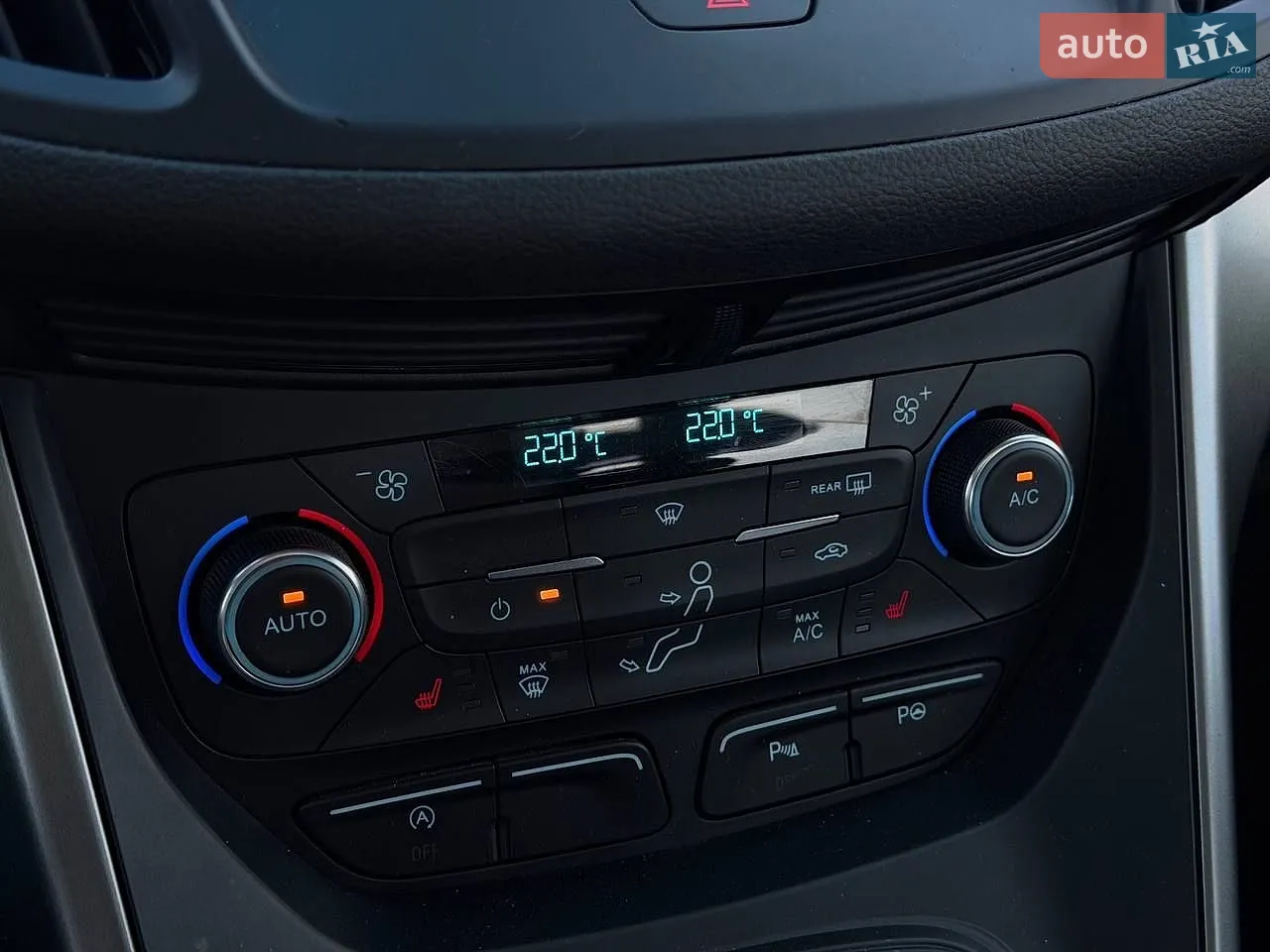 2017 Ford Kuga - мініатюра 23