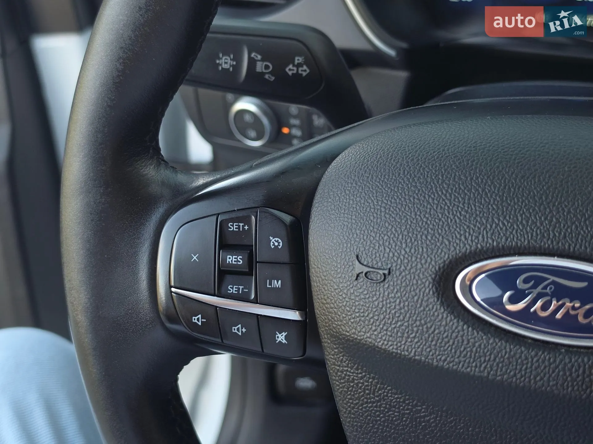 2021 Ford Kuga - мініатюра 43