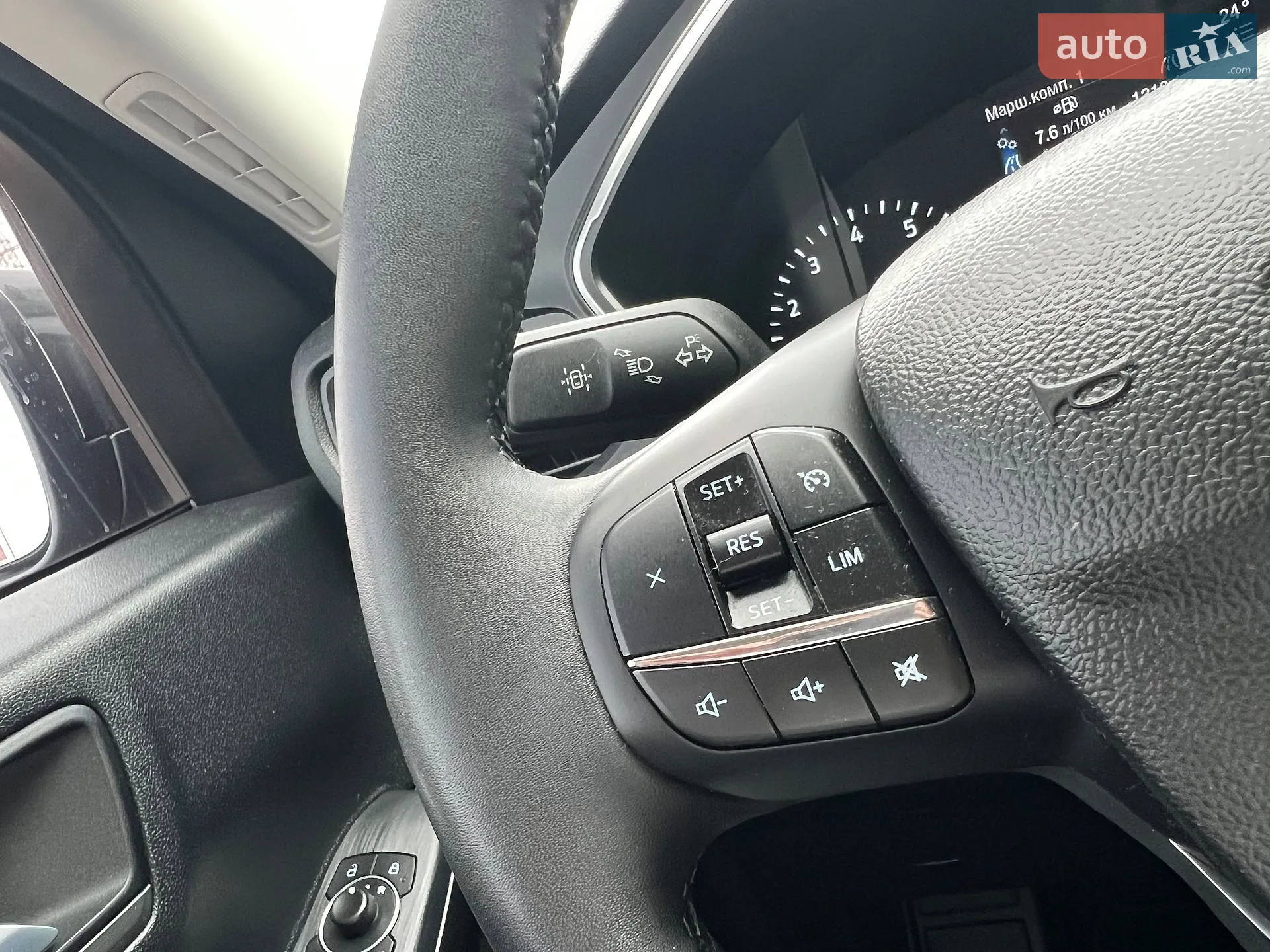 2022 Ford Kuga - мініатюра 34