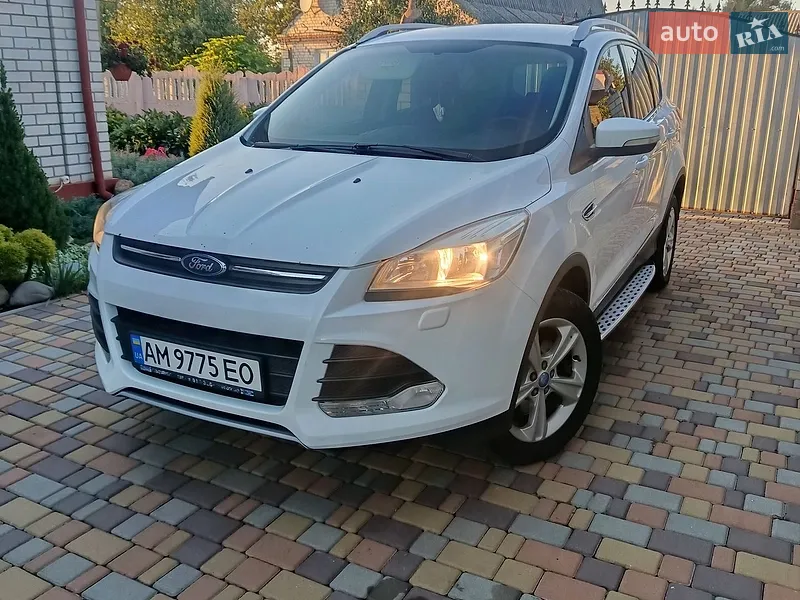 Ford Kuga 2015