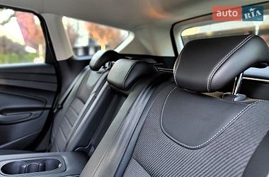 Внедорожник / Кроссовер Ford Kuga 2013 в Киеве