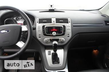 Внедорожник / Кроссовер Ford Kuga 2011 в 