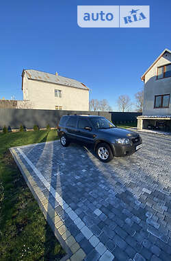 Внедорожник / Кроссовер Ford Maverick 2004 в 