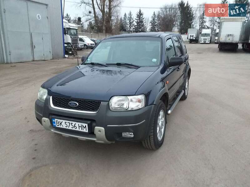 Ford Maverick 2002