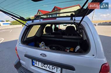 Внедорожник / Кроссовер Ford Maverick 2003 в 