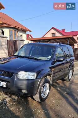 Внедорожник / Кроссовер Ford Maverick 2003 в 