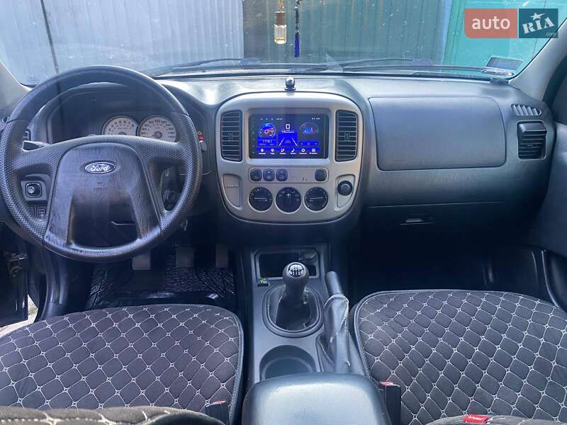 Внедорожник / Кроссовер Ford Maverick 2007 в Лысянке