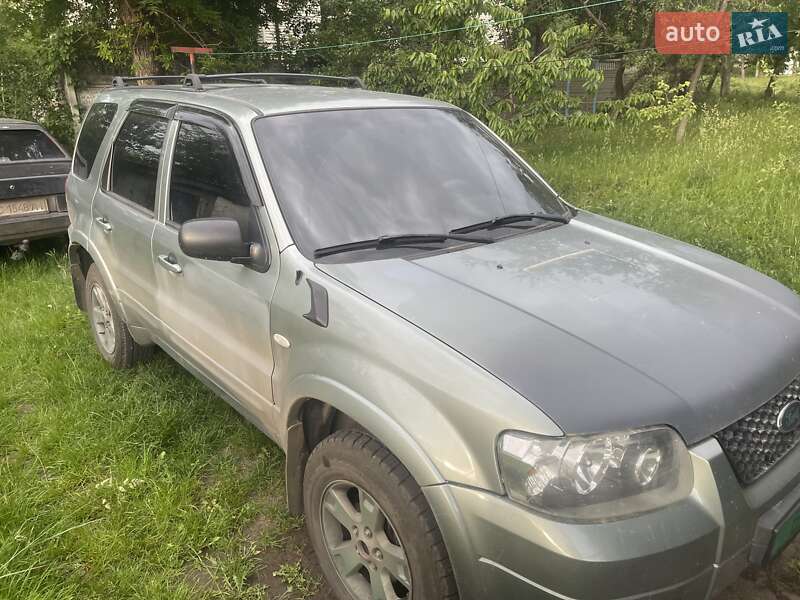 Внедорожник / Кроссовер Ford Maverick 2005 в 
