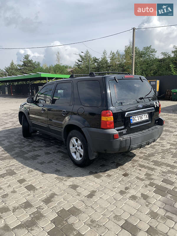 Позашляховик / Кросовер Ford Maverick 2005 в Львові