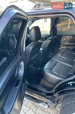Внедорожник / Кроссовер Ford Maverick 2007 в 