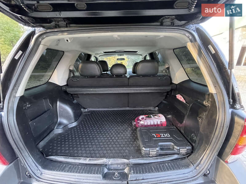 Позашляховик / Кросовер Ford Maverick 2007 в Вижниці фото 17 Позашляховик / Кросовер Ford Maverick 2007 в Вижниці