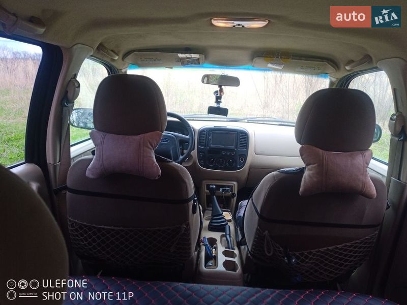 Внедорожник / Кроссовер Ford Maverick 2002 в Магдалиновке