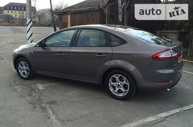 Седан Ford Mondeo 2014 в Киеве