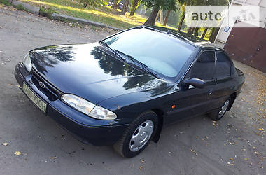 Седан Ford Mondeo 1995 в Кременчуге