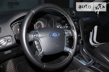 Седан Ford Mondeo 2012 в Виннице