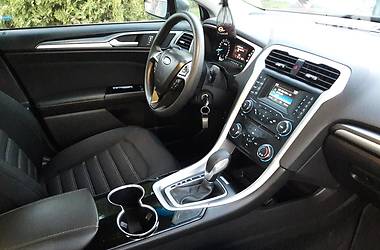 Седан Ford Mondeo 2014 в Ивано-Франковске