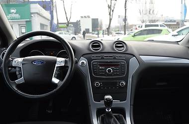 Седан Ford Mondeo 2012 в Киеве