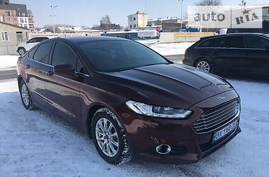 Седан Ford Mondeo 2015 в Староконстантинове