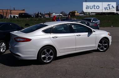 Седан Ford Mondeo 2014 в Полтаве