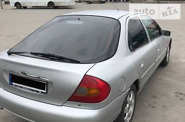 Хэтчбек Ford Mondeo 1998 в Виннице