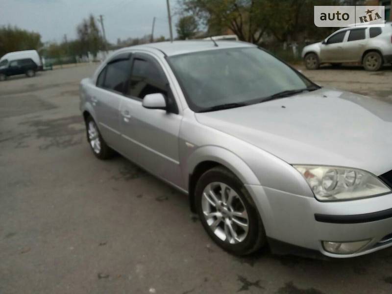 Седан Ford Mondeo 2004 в Хмельницком