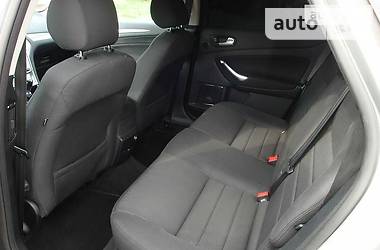 Універсал Ford Mondeo 2010 в 