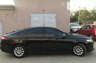 Хетчбек Ford Mondeo 2015 в 