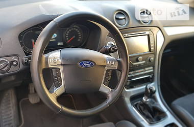 Универсал Ford Mondeo 2013 в Луцке