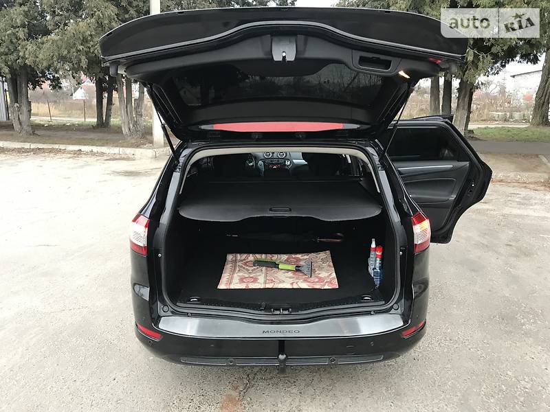 Універсал Ford Mondeo 2010 в Львові